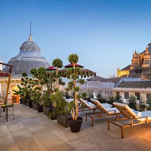 palacio-gran-va-a-royal-hideaway-hotel.es-andalucia.com/