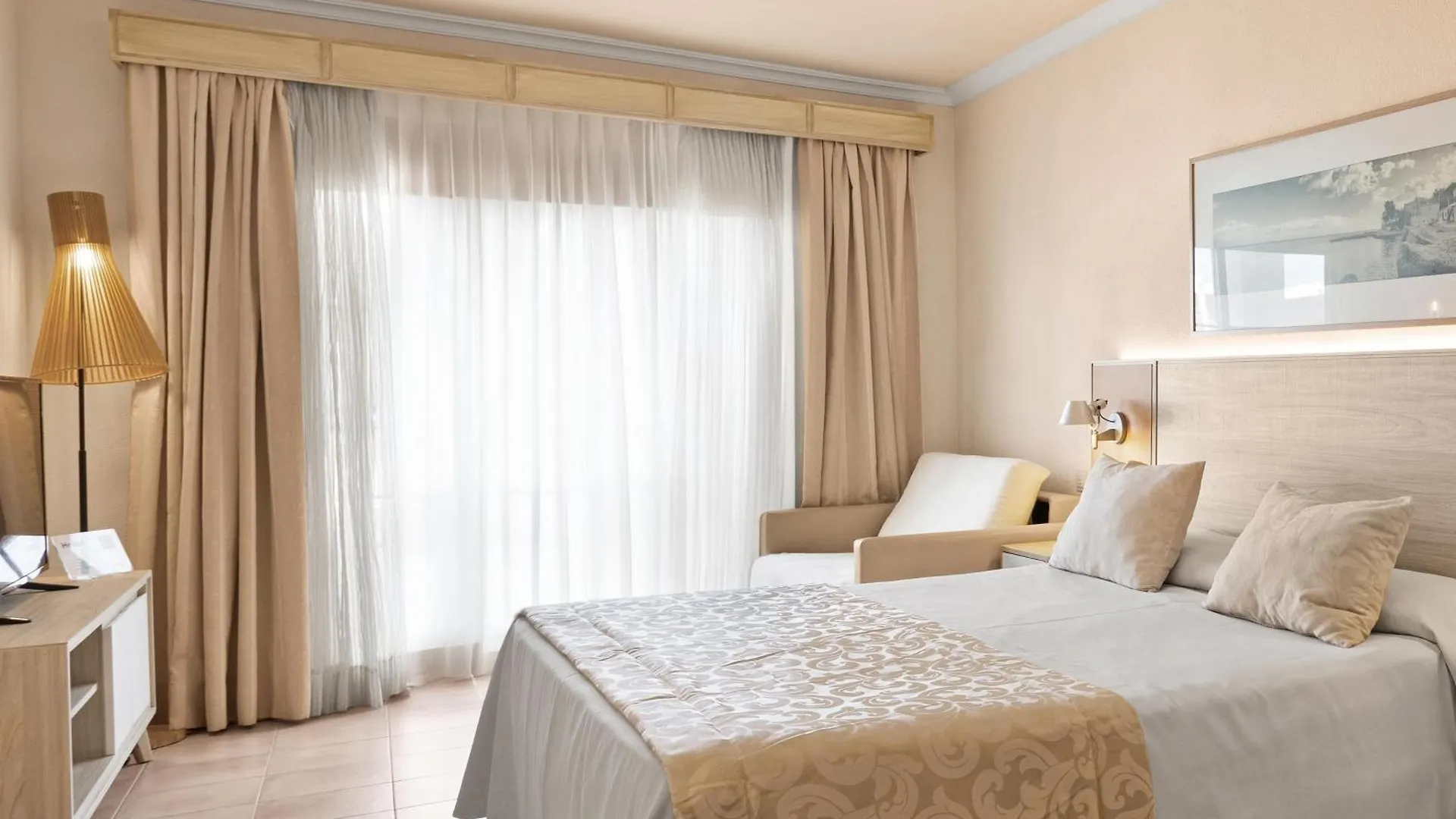Viva Cala Mesquida Resort & Spa